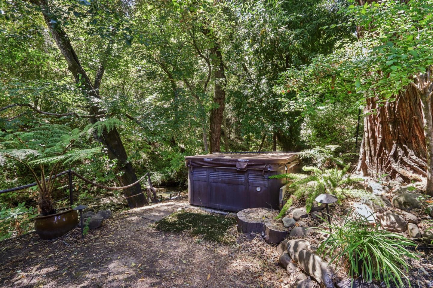 Detail Gallery Image 21 of 29 For 6600 Redwood Retreat Rd, Gilroy,  CA 95020 - 2 Beds | 1 Baths