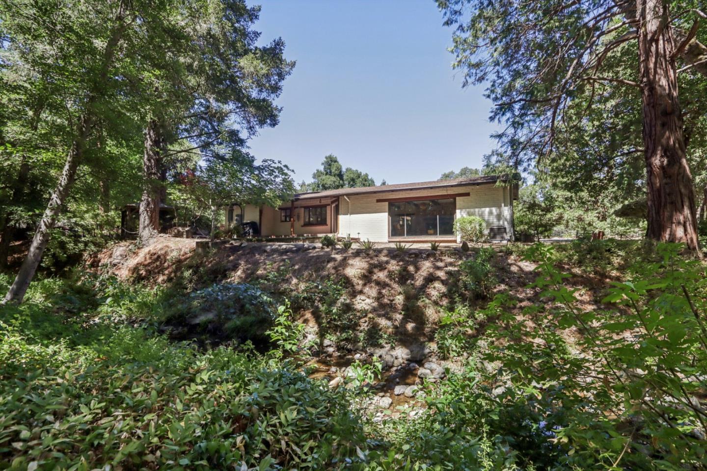 Detail Gallery Image 25 of 29 For 6600 Redwood Retreat Rd, Gilroy,  CA 95020 - 2 Beds | 1 Baths