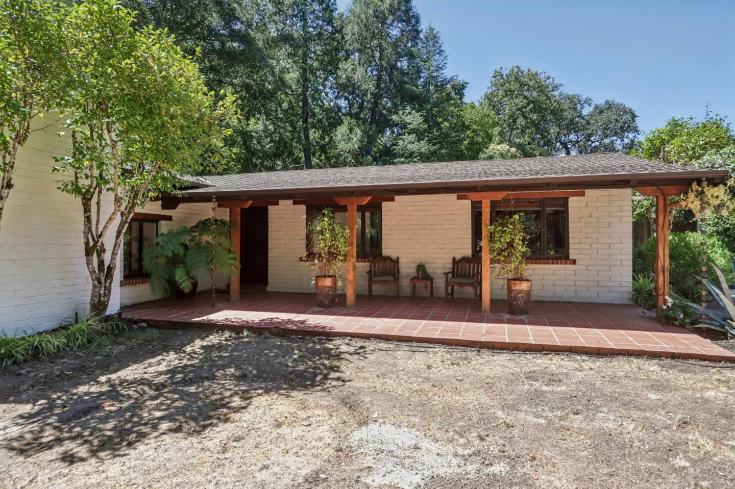 Detail Gallery Image 6 of 29 For 6600 Redwood Retreat Rd, Gilroy,  CA 95020 - 2 Beds | 1 Baths
