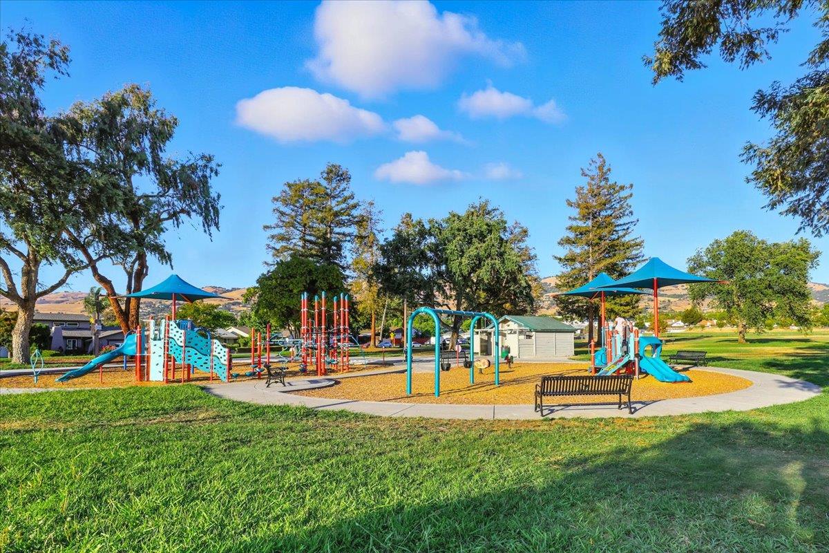Detail Gallery Image 39 of 42 For 2908 Croft Dr, San Jose,  CA 95148 - 4 Beds | 2 Baths
