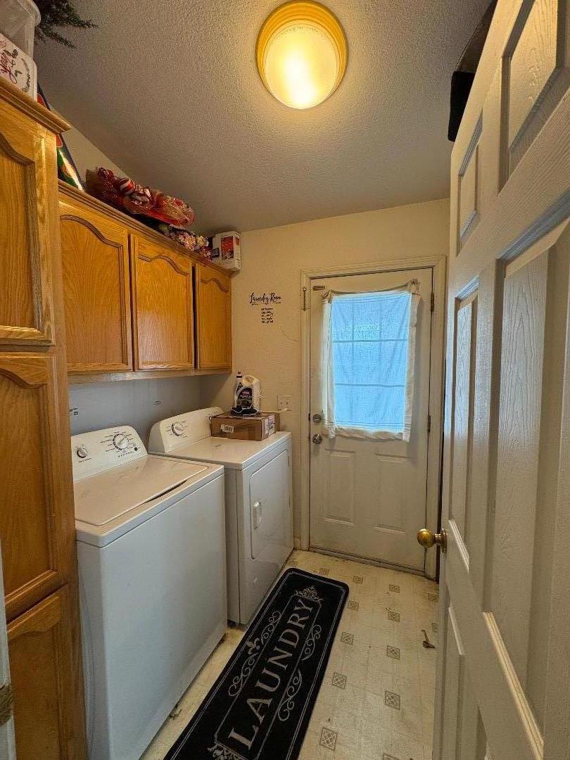 Detail Gallery Image 6 of 9 For 555 Umbarger Rd #43,  San Jose,  CA 95111 - 2 Beds | 2 Baths