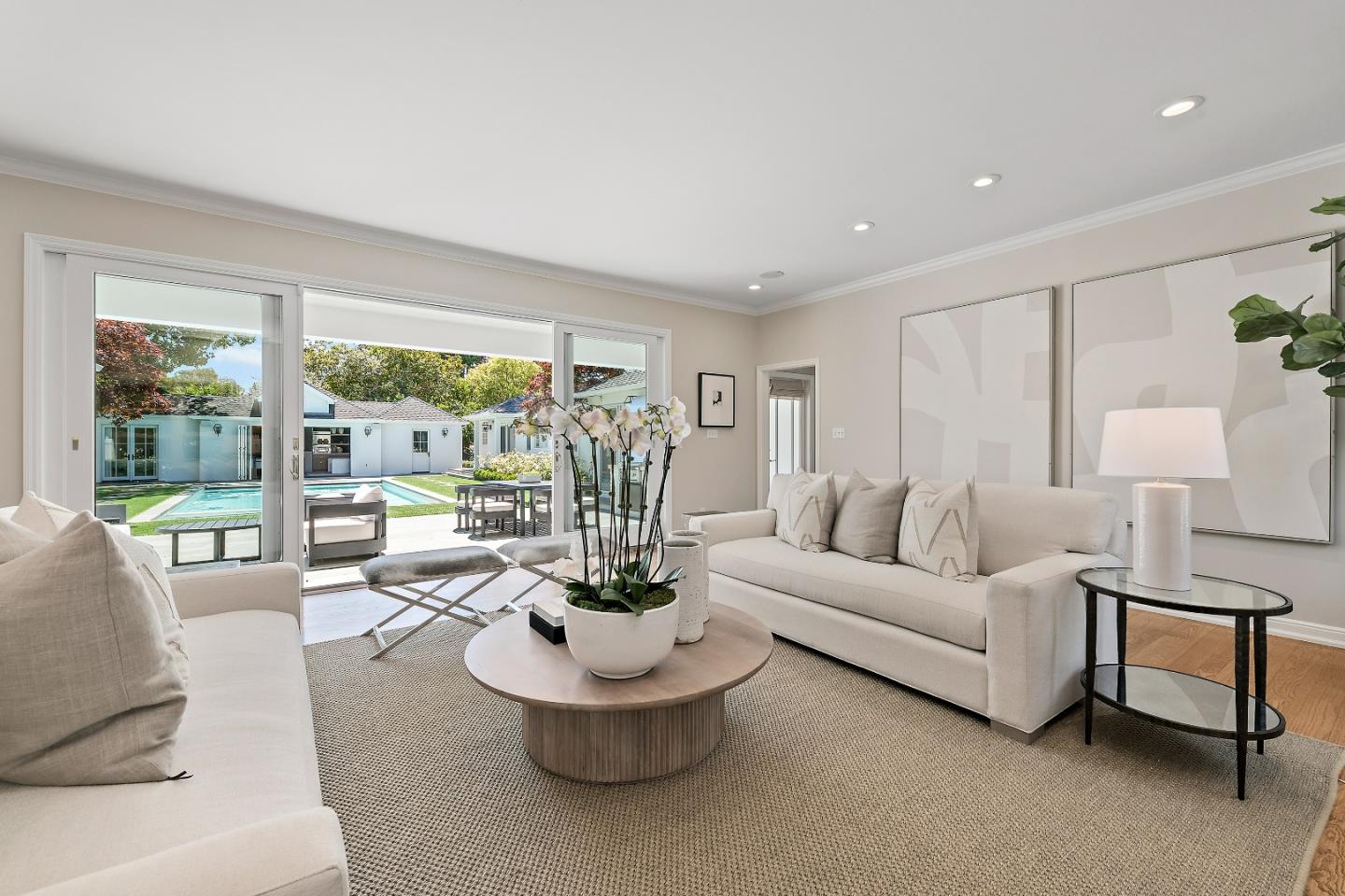 Detail Gallery Image 10 of 64 For 1715 Forest View Ave, Hillsborough,  CA 94010 - 5 Beds | 5 Baths
