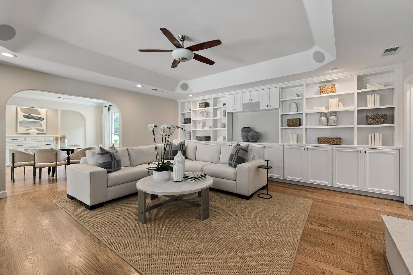 Detail Gallery Image 16 of 64 For 1715 Forest View Ave, Hillsborough,  CA 94010 - 5 Beds | 5 Baths