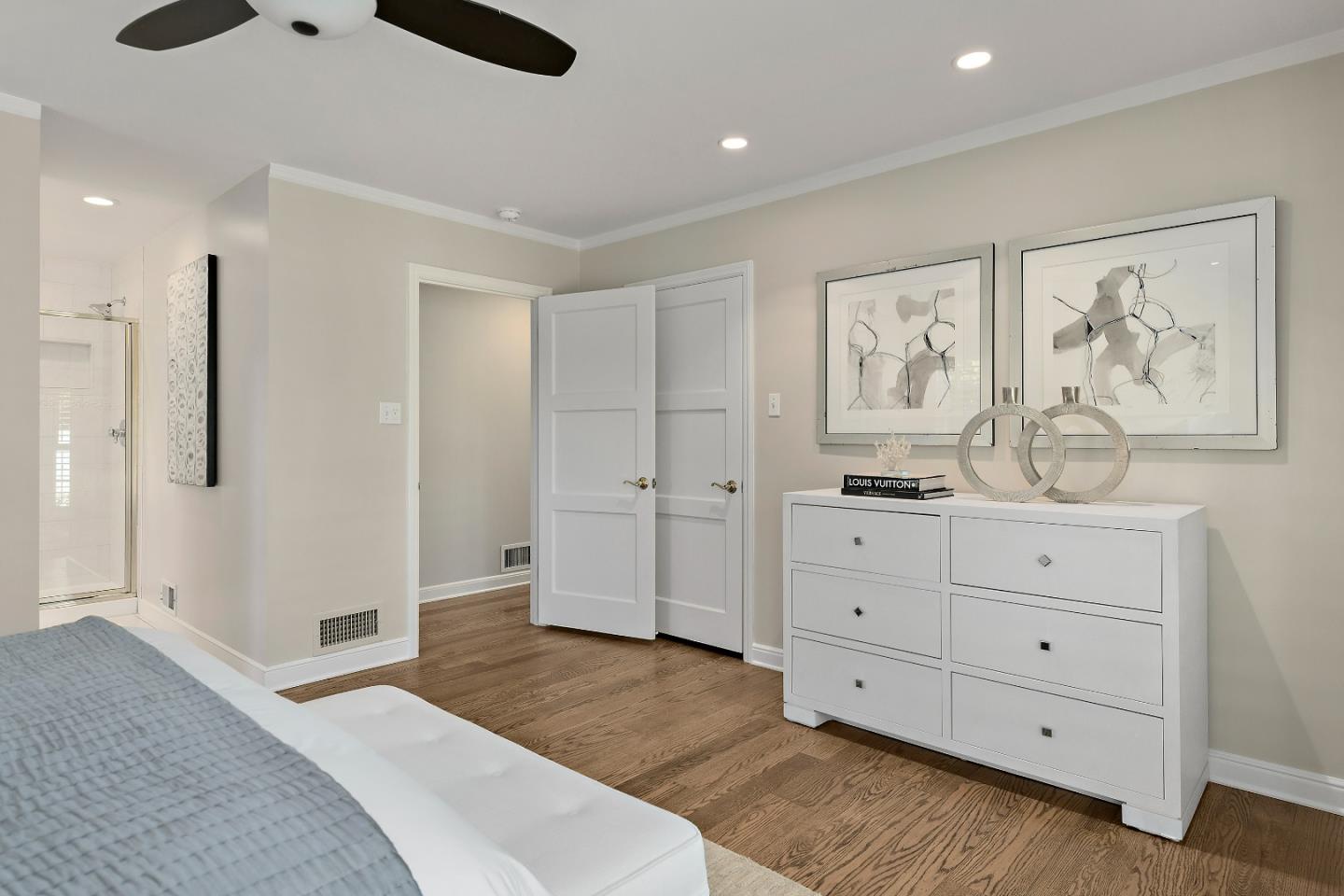 Detail Gallery Image 25 of 64 For 1715 Forest View Ave, Hillsborough,  CA 94010 - 5 Beds | 5 Baths