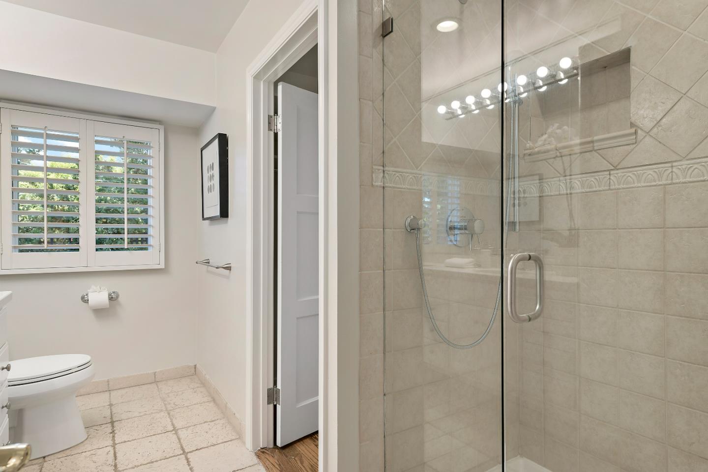 Detail Gallery Image 31 of 64 For 1715 Forest View Ave, Hillsborough,  CA 94010 - 5 Beds | 5 Baths