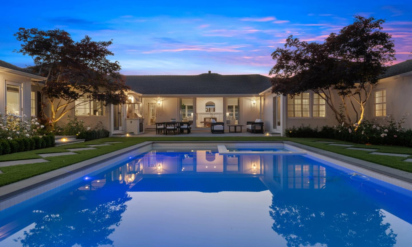 Detail Gallery Image 45 of 64 For 1715 Forest View Ave, Hillsborough,  CA 94010 - 5 Beds | 5 Baths