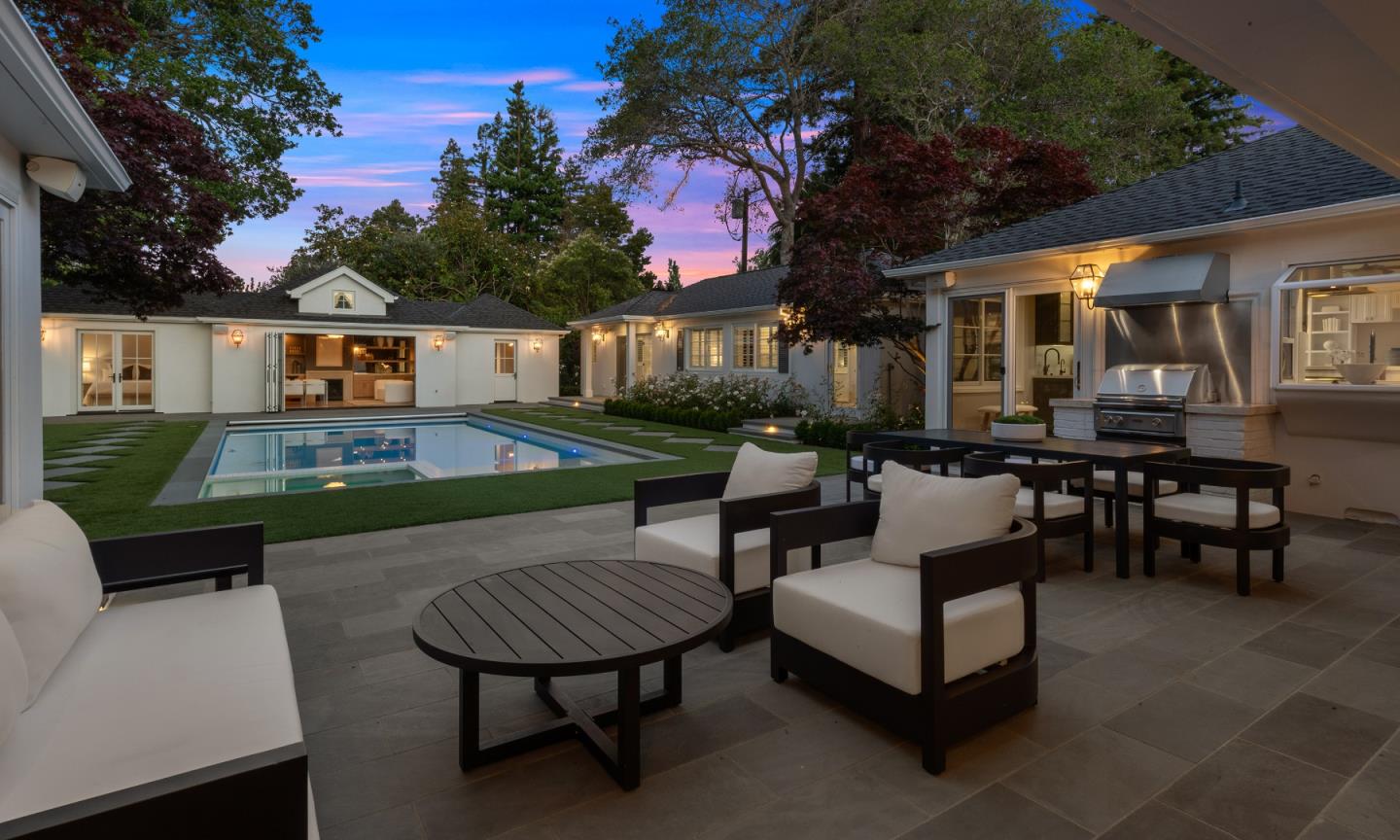 Detail Gallery Image 47 of 64 For 1715 Forest View Ave, Hillsborough,  CA 94010 - 5 Beds | 5 Baths