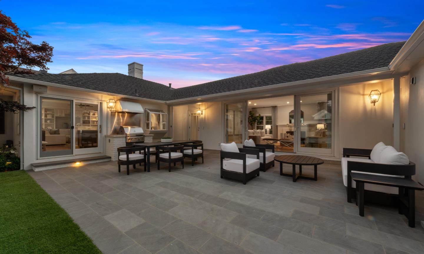 Detail Gallery Image 49 of 64 For 1715 Forest View Ave, Hillsborough,  CA 94010 - 5 Beds | 5 Baths