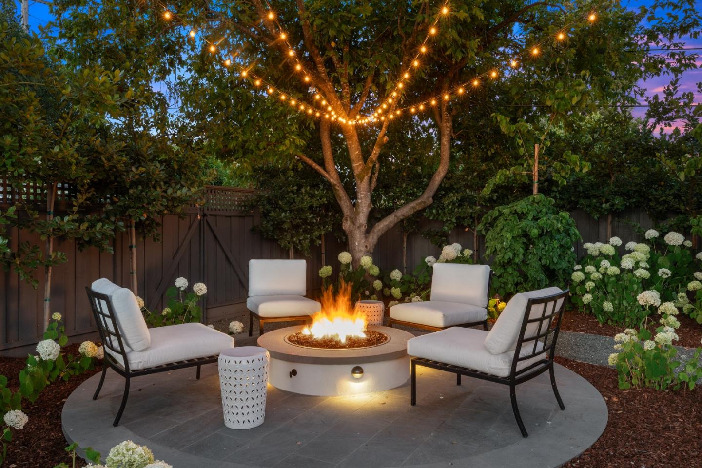 Detail Gallery Image 54 of 64 For 1715 Forest View Ave, Hillsborough,  CA 94010 - 5 Beds | 5 Baths
