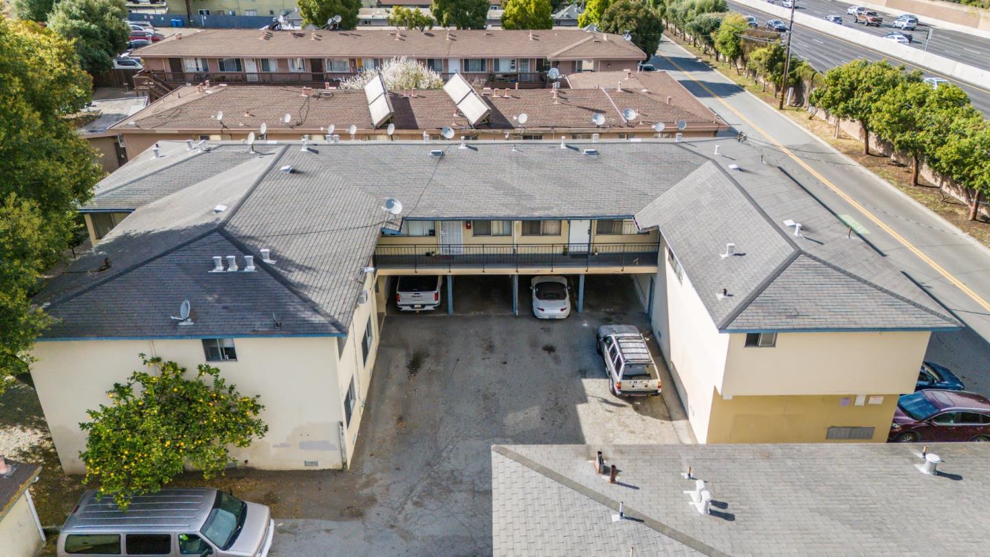 Detail Gallery Image 1 of 11 For 1846 W Bayshore Rd, East Palo Alto,  CA 94303 - – Beds | – Baths