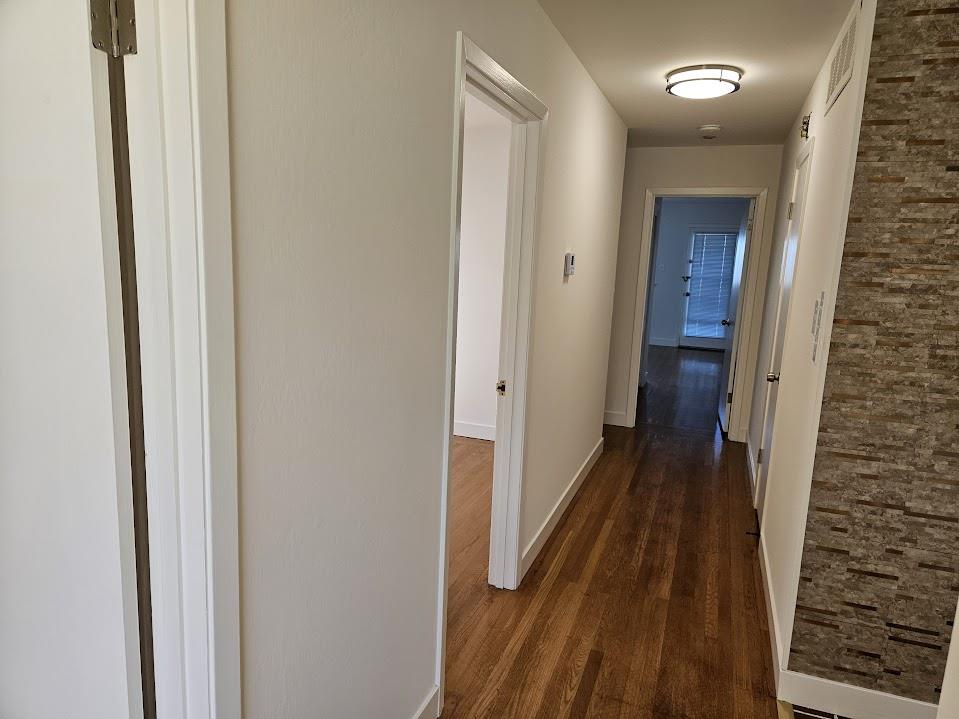 Detail Gallery Image 15 of 23 For 3411 Crestmoor Dr, San Bruno,  CA 94066 - 3 Beds | 2 Baths