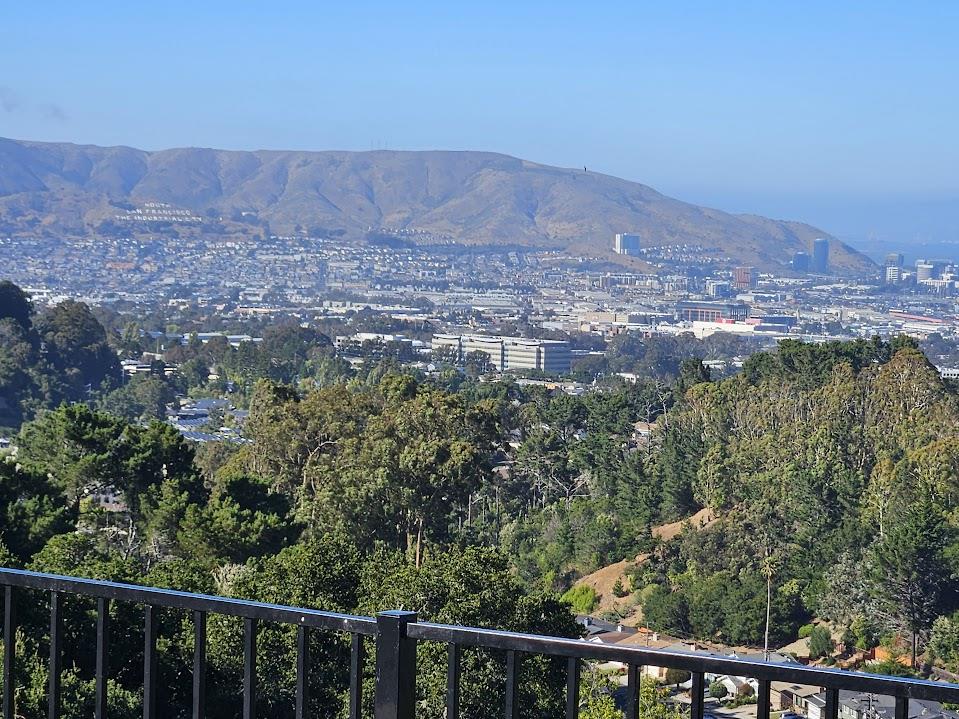 Detail Gallery Image 18 of 23 For 3411 Crestmoor Dr, San Bruno,  CA 94066 - 3 Beds | 2 Baths