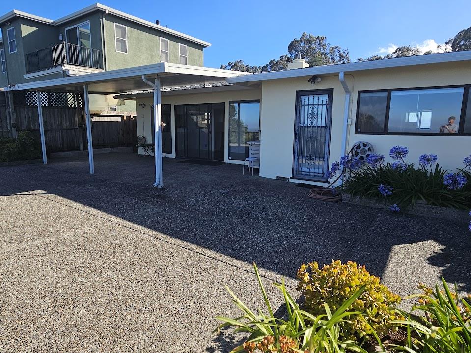 Detail Gallery Image 21 of 23 For 3411 Crestmoor Dr, San Bruno,  CA 94066 - 3 Beds | 2 Baths
