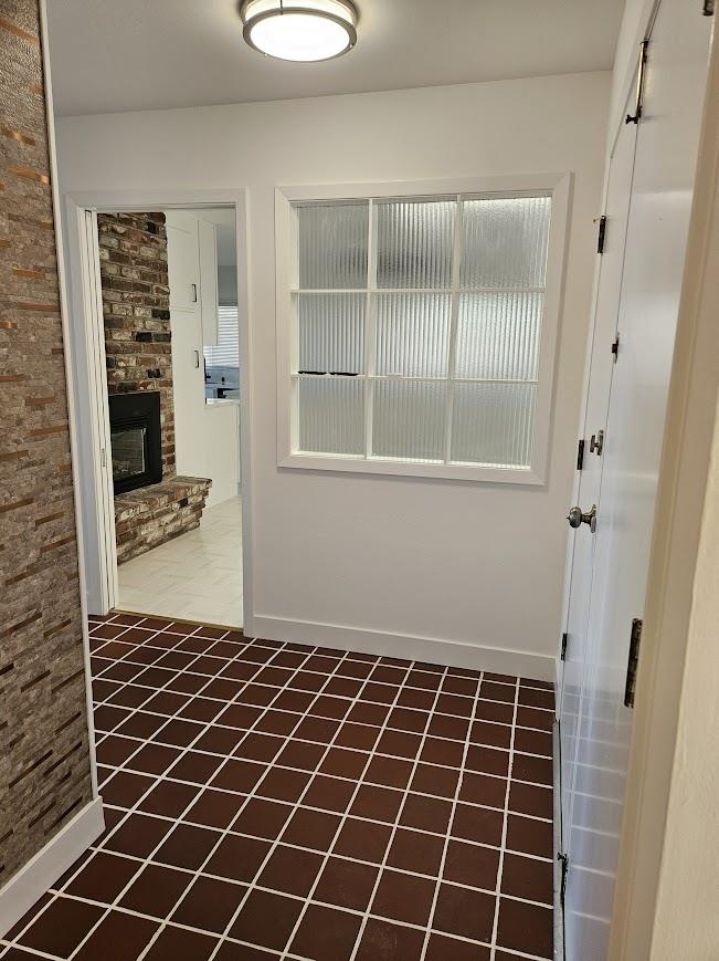 Detail Gallery Image 8 of 23 For 3411 Crestmoor Dr, San Bruno,  CA 94066 - 3 Beds | 2 Baths