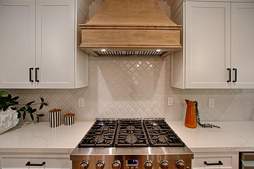 Detail Gallery Image 10 of 40 For 341 Lake Dr, Boulder Creek,  CA 95006 - 4 Beds | 4 Baths