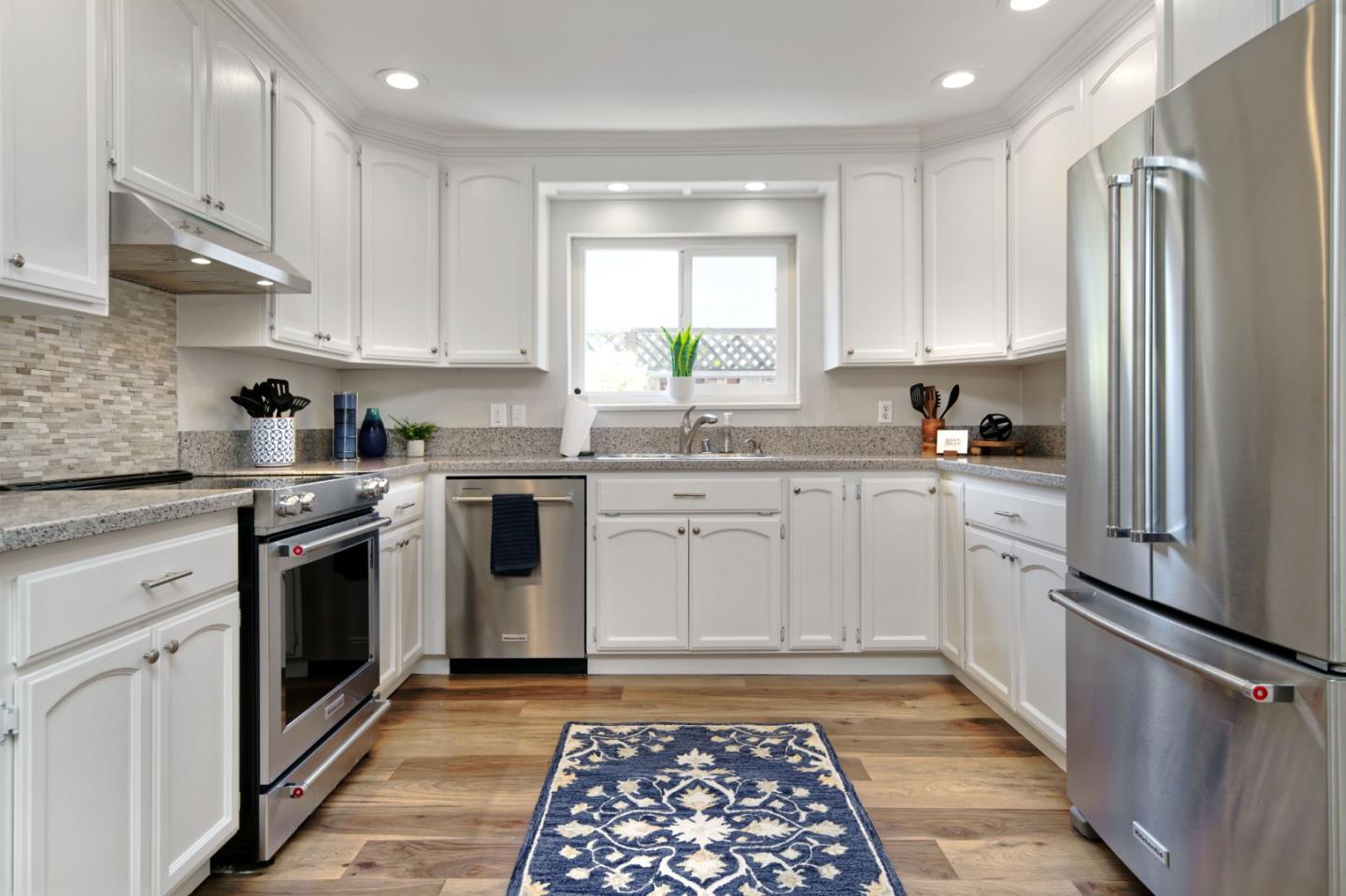 Detail Gallery Image 14 of 41 For 1828 Lencar Way, San Jose,  CA 95124 - 3 Beds | 2 Baths