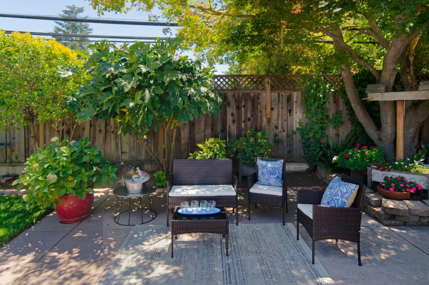 Detail Gallery Image 30 of 41 For 1828 Lencar Way, San Jose,  CA 95124 - 3 Beds | 2 Baths