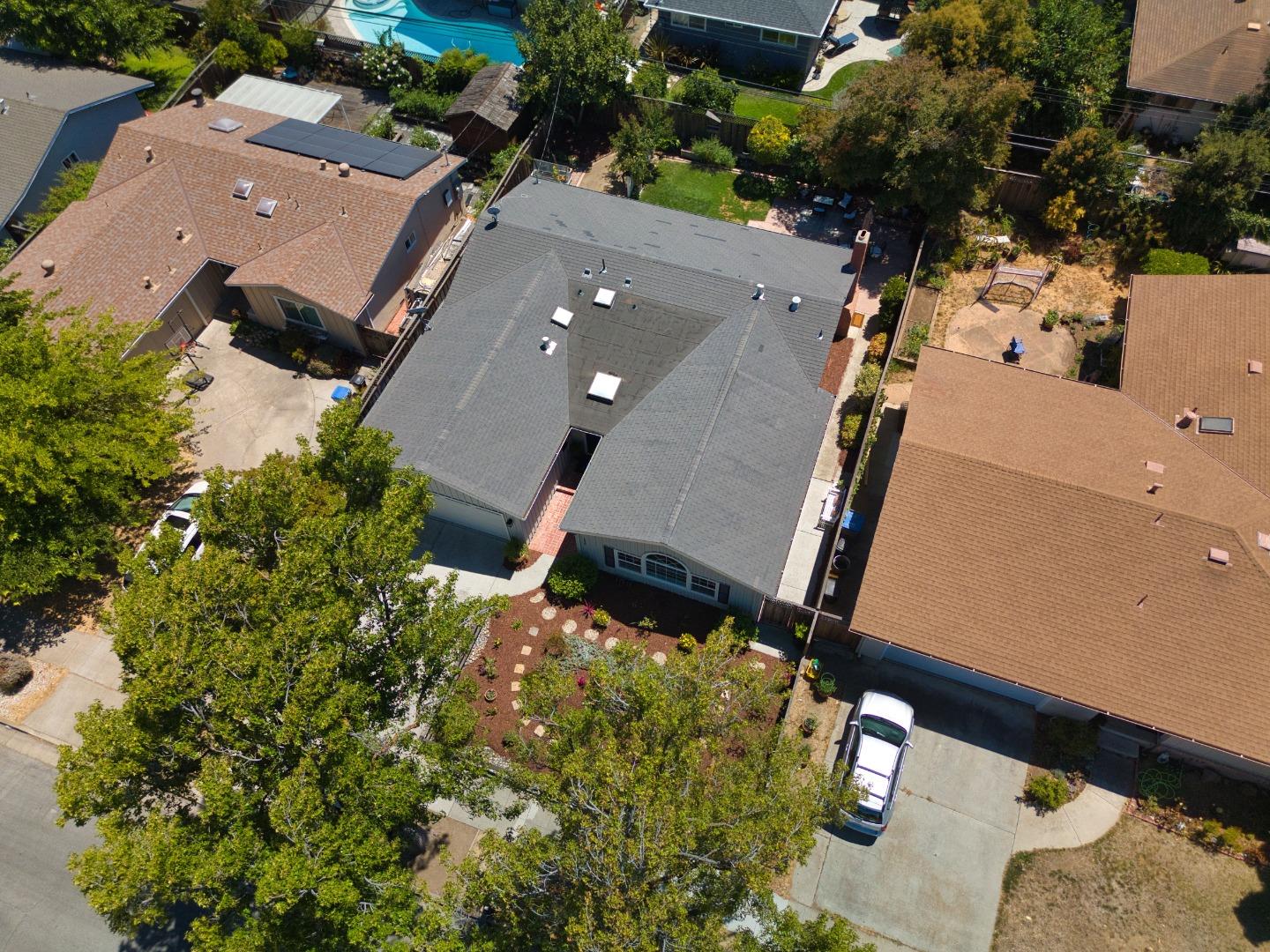 Detail Gallery Image 36 of 41 For 1828 Lencar Way, San Jose,  CA 95124 - 3 Beds | 2 Baths