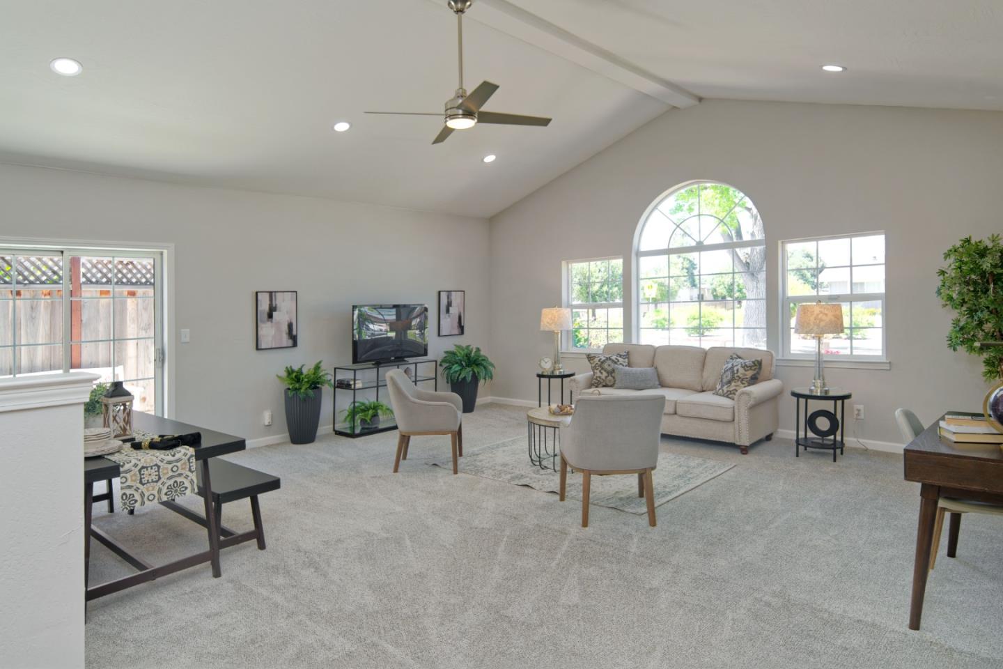 Detail Gallery Image 8 of 41 For 1828 Lencar Way, San Jose,  CA 95124 - 3 Beds | 2 Baths