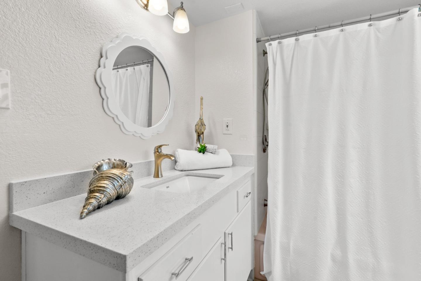 Detail Gallery Image 19 of 36 For 1555 Merrill St #70,  Santa Cruz,  CA 95062 - 2 Beds | 1 Baths