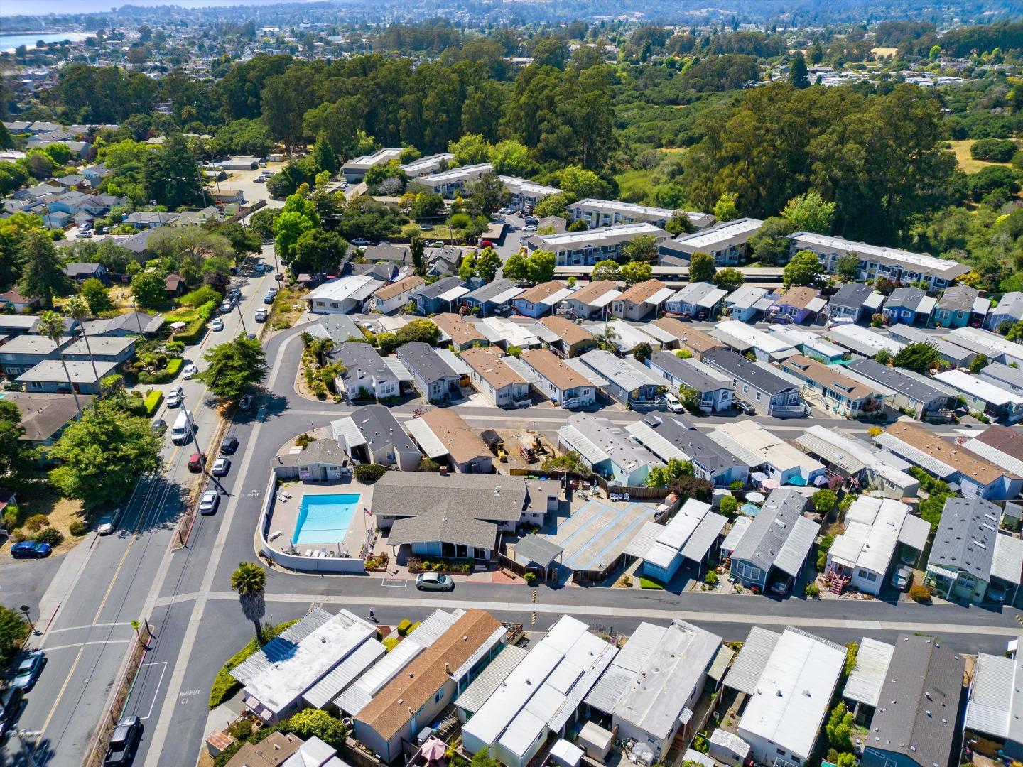 Detail Gallery Image 36 of 36 For 1555 Merrill St #70,  Santa Cruz,  CA 95062 - 2 Beds | 1 Baths