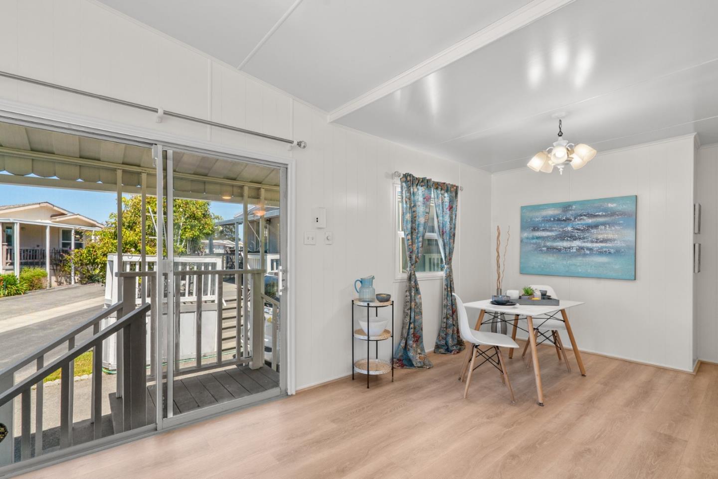 Detail Gallery Image 9 of 36 For 1555 Merrill St #70,  Santa Cruz,  CA 95062 - 2 Beds | 1 Baths