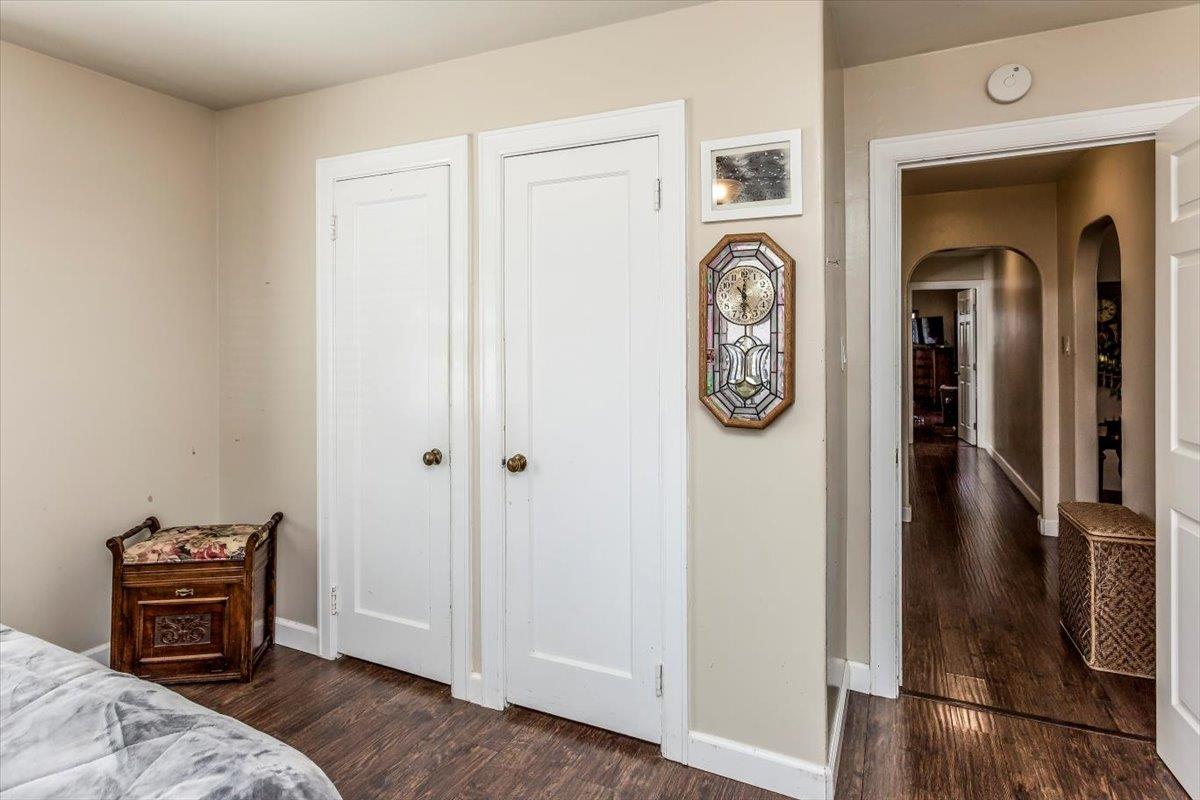 Detail Gallery Image 11 of 20 For 1176 Valota Rd, Redwood City,  CA 94061 - 3 Beds | 1 Baths