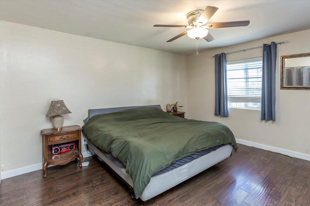 Detail Gallery Image 12 of 20 For 1176 Valota Rd, Redwood City,  CA 94061 - 3 Beds | 1 Baths