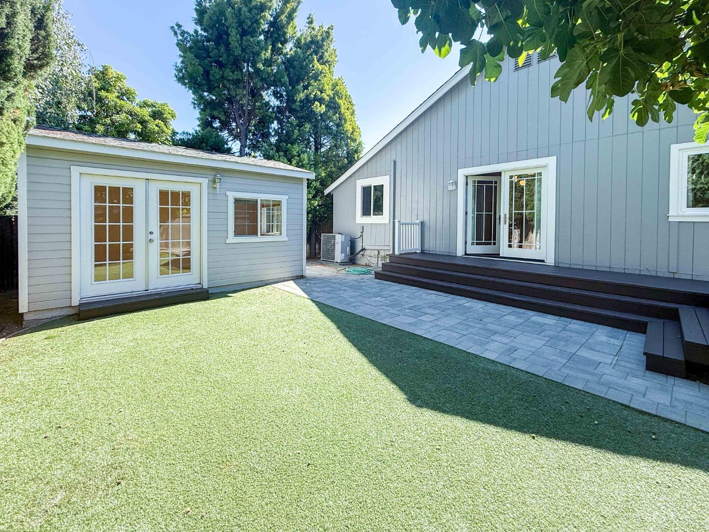 Detail Gallery Image 22 of 25 For 663 17th Ave, Menlo Park,  CA 94025 - 3 Beds | 2 Baths