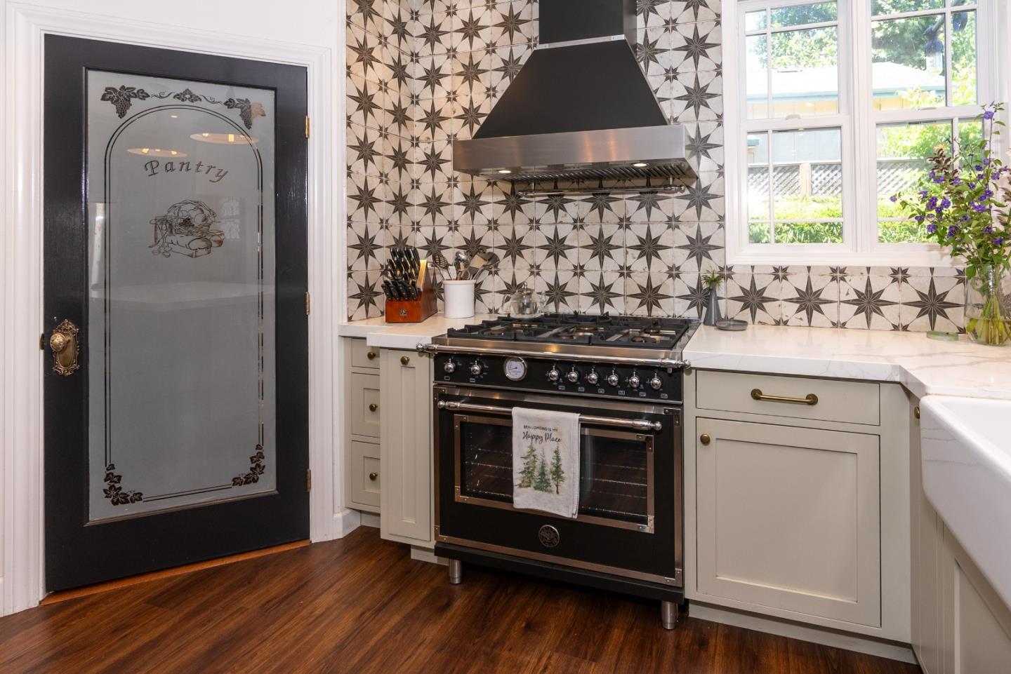 Detail Gallery Image 18 of 54 For 280 Fairview Ave, Ben Lomond,  CA 95005 - 4 Beds | 3/1 Baths