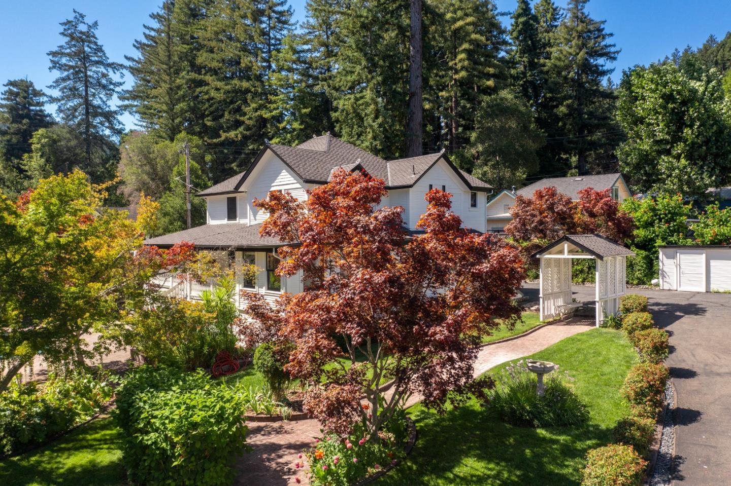 Detail Gallery Image 4 of 54 For 280 Fairview Ave, Ben Lomond,  CA 95005 - 4 Beds | 3/1 Baths
