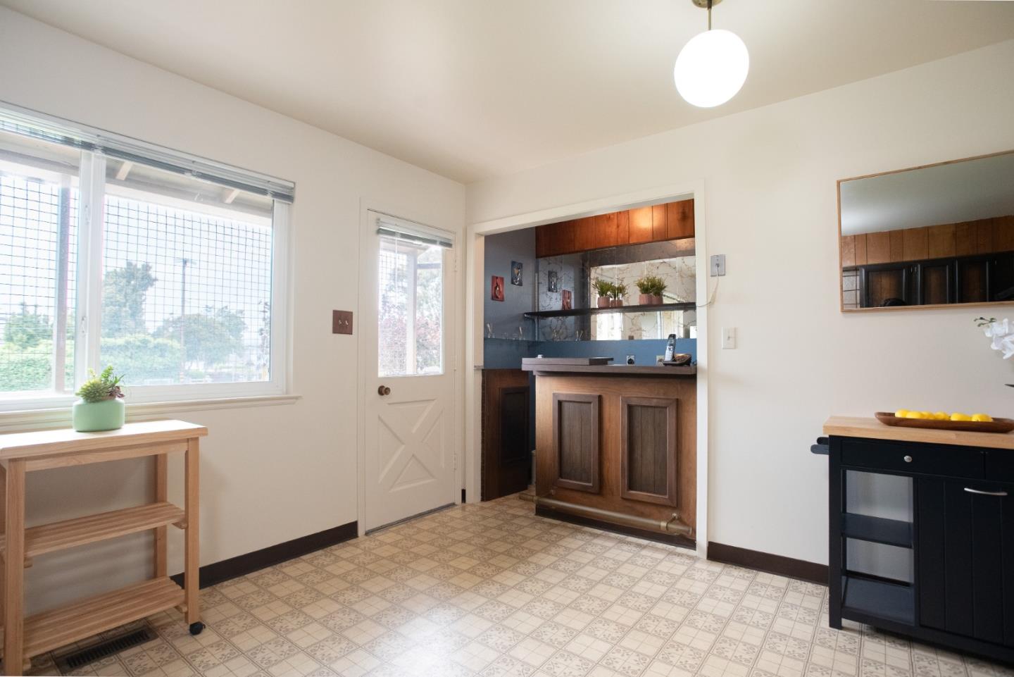 Detail Gallery Image 16 of 45 For 572 Cherry Ave, San Bruno,  CA 94066 - 3 Beds | 2 Baths