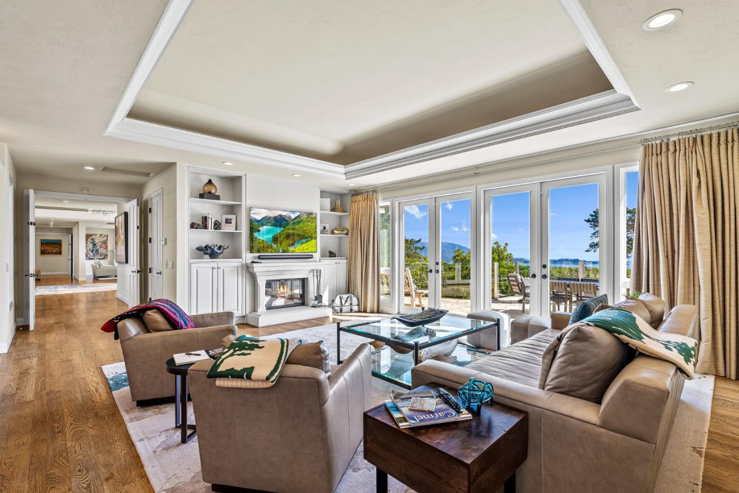 Detail Gallery Image 14 of 48 For 4038 Sunridge Rd, Pebble Beach,  CA 93953 - 4 Beds | 4/2 Baths