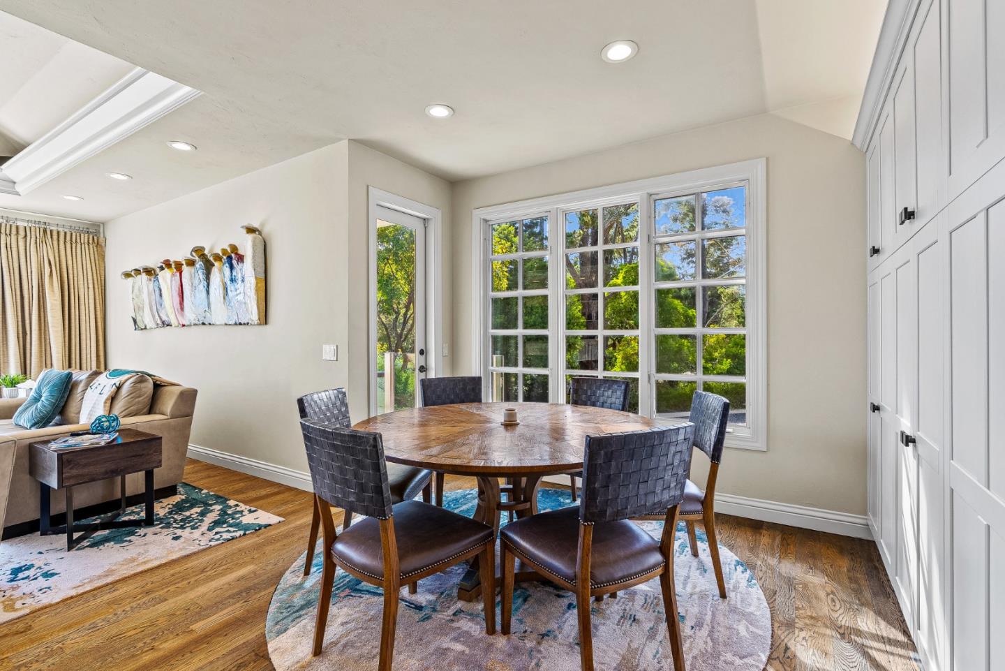Detail Gallery Image 17 of 48 For 4038 Sunridge Rd, Pebble Beach,  CA 93953 - 4 Beds | 4/2 Baths
