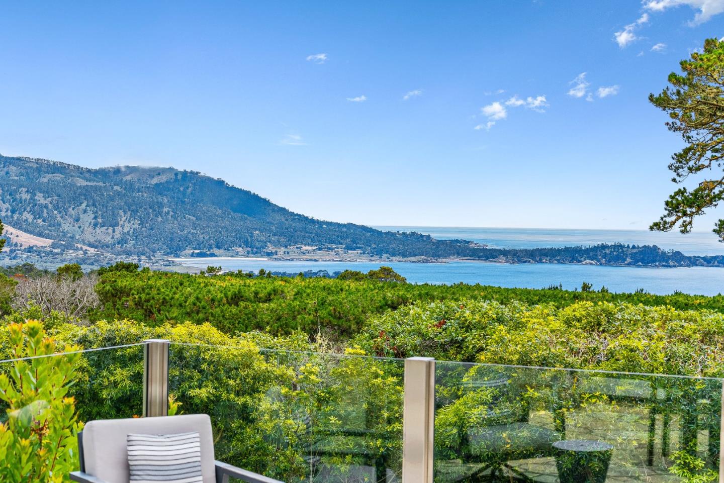Detail Gallery Image 46 of 48 For 4038 Sunridge Rd, Pebble Beach,  CA 93953 - 4 Beds | 4/2 Baths