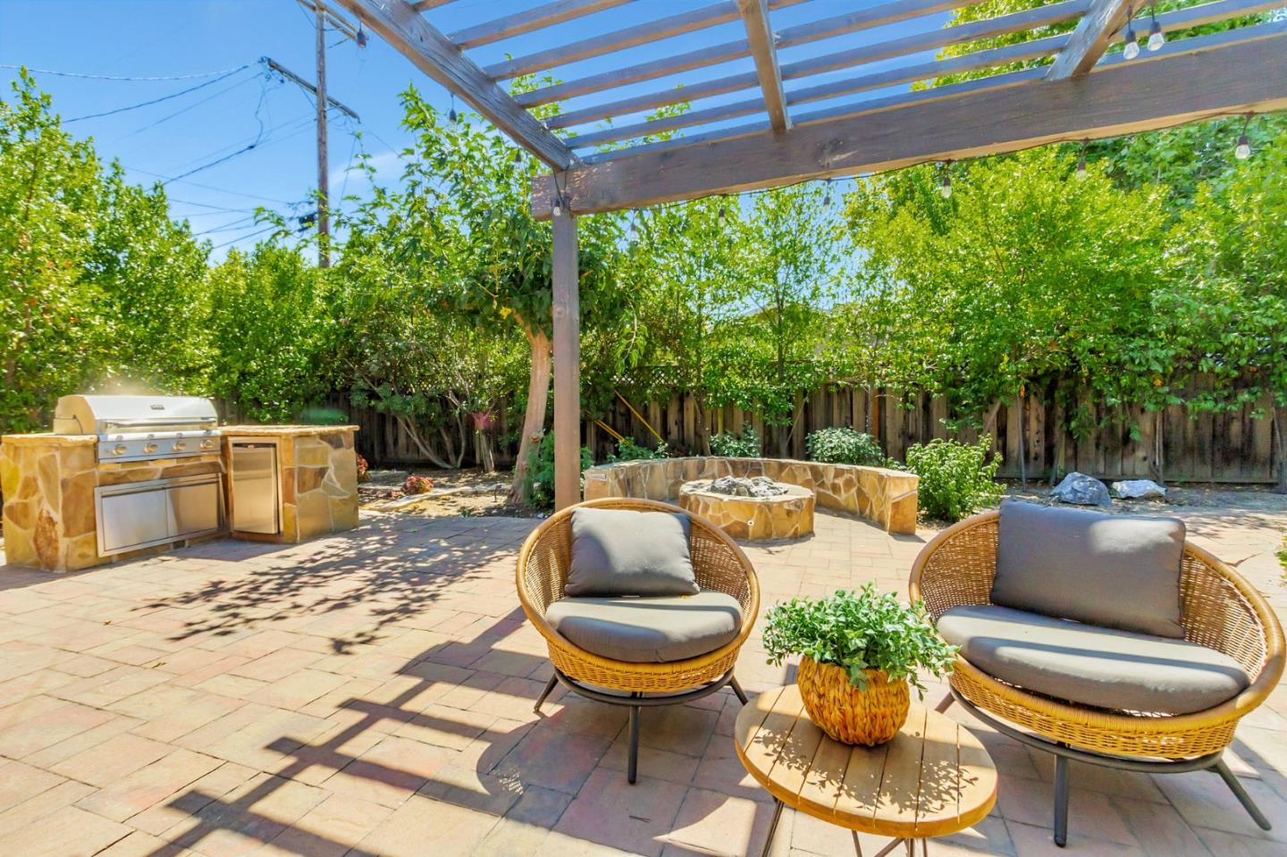 Detail Gallery Image 42 of 62 For 1798 Barcelona Ave, San Jose,  CA 95124 - 4 Beds | 3 Baths