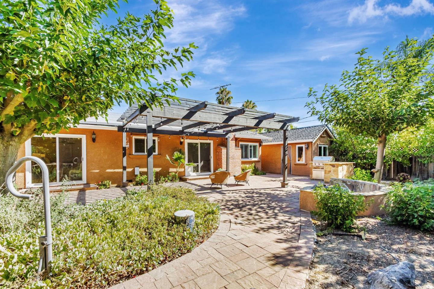 Detail Gallery Image 46 of 62 For 1798 Barcelona Ave, San Jose,  CA 95124 - 4 Beds | 3 Baths