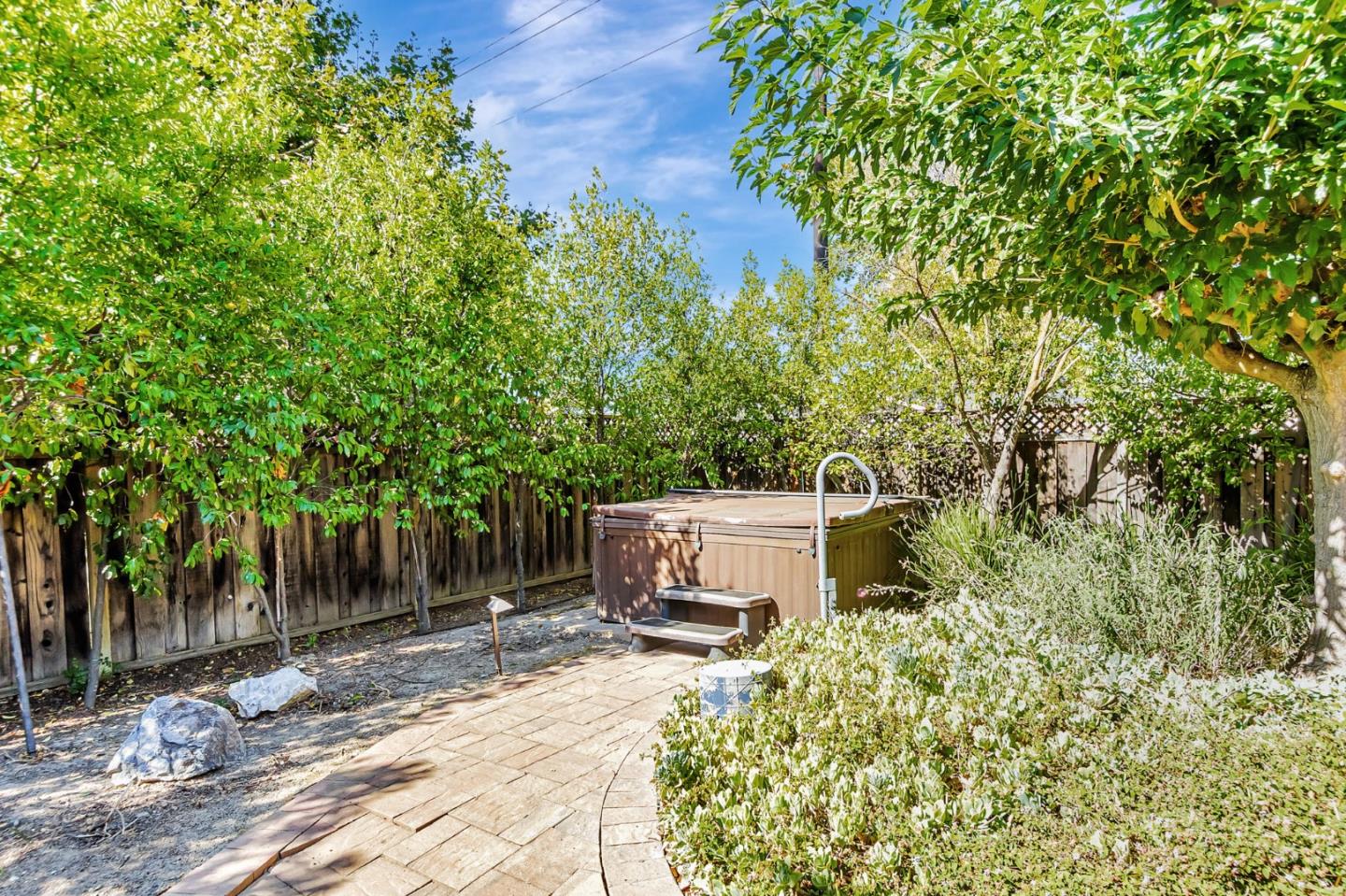 Detail Gallery Image 47 of 62 For 1798 Barcelona Ave, San Jose,  CA 95124 - 4 Beds | 3 Baths
