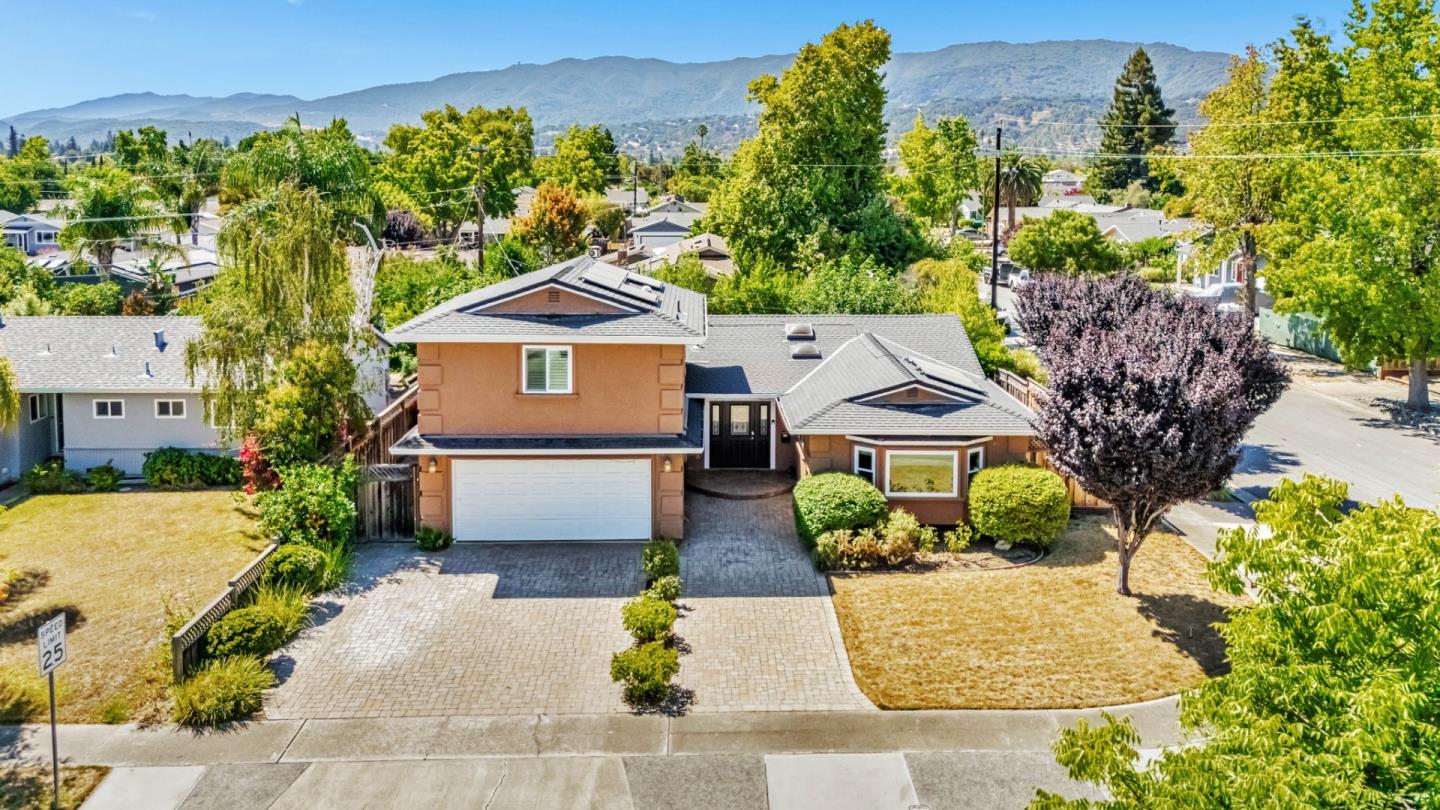 Detail Gallery Image 49 of 62 For 1798 Barcelona Ave, San Jose,  CA 95124 - 4 Beds | 3 Baths