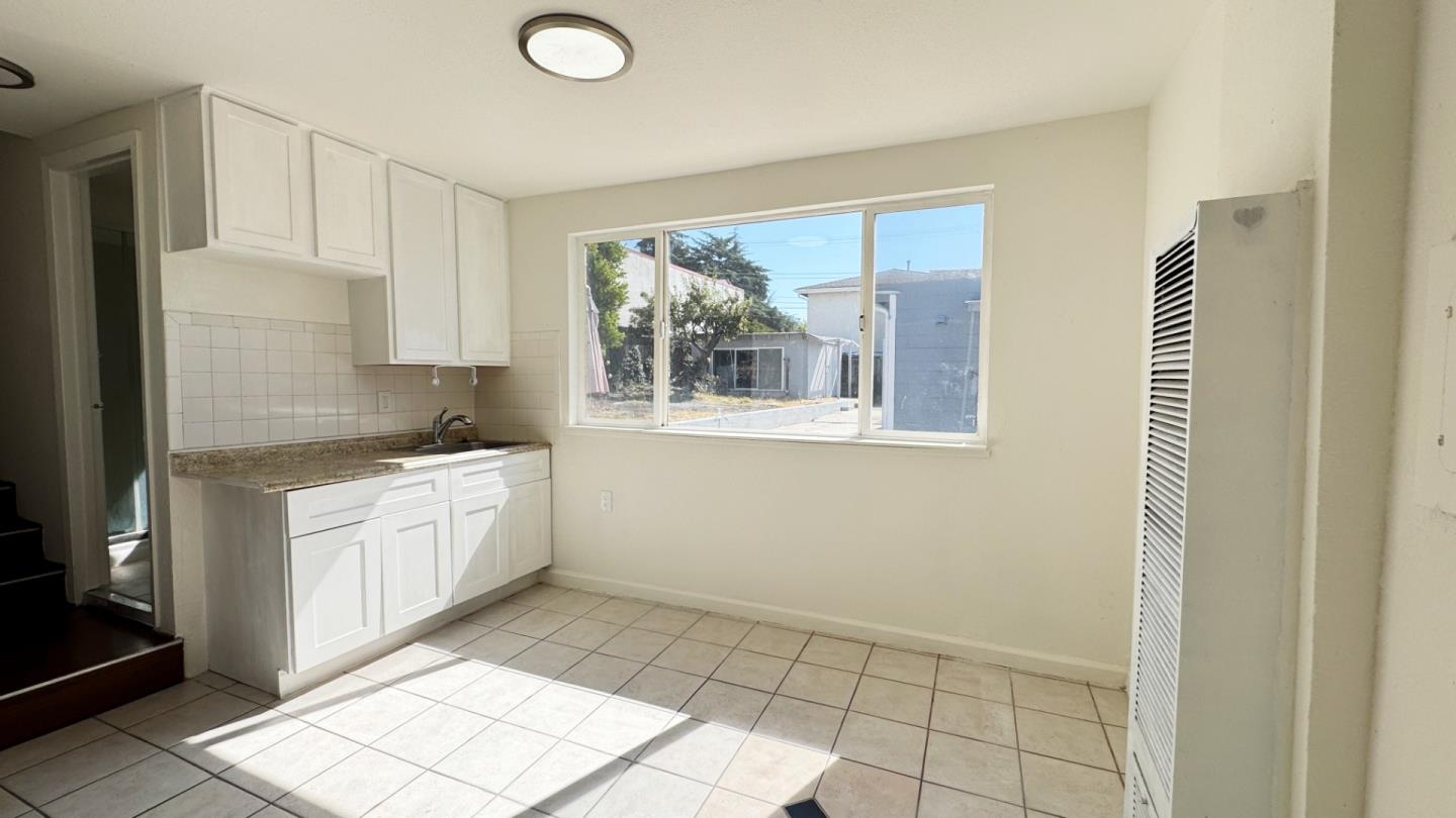 Detail Gallery Image 19 of 35 For 15806 Maubert Ave, San Leandro,  CA 94578 - 3 Beds | 2 Baths