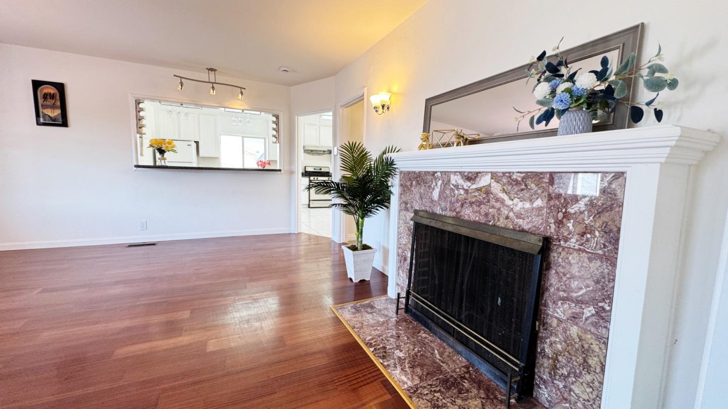 Detail Gallery Image 6 of 35 For 15806 Maubert Ave, San Leandro,  CA 94578 - 3 Beds | 2 Baths