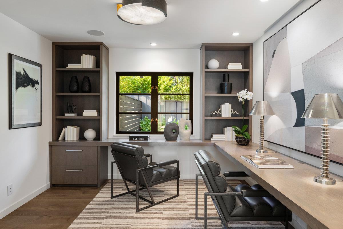 Detail Gallery Image 20 of 42 For 45 Kammerer Ct, Hillsborough,  CA 94010 - 5 Beds | 3/1 Baths