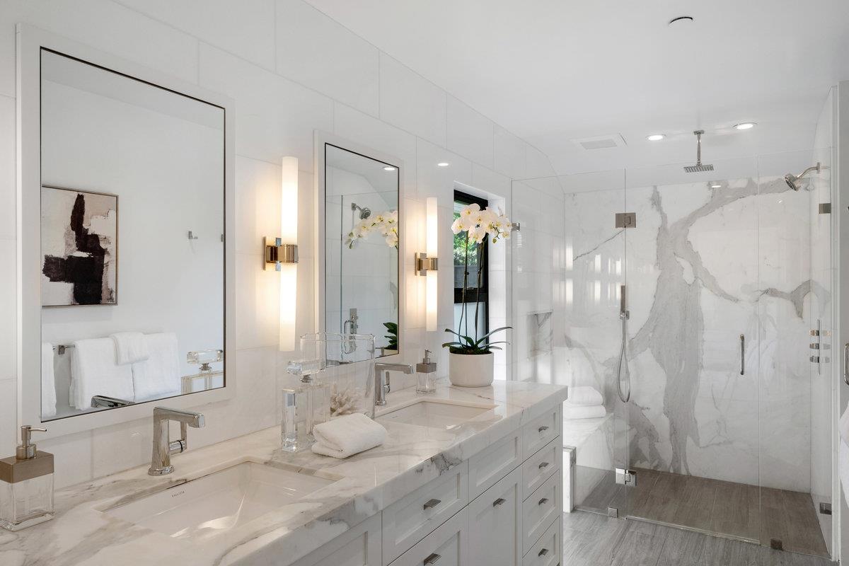 Detail Gallery Image 23 of 42 For 45 Kammerer Ct, Hillsborough,  CA 94010 - 5 Beds | 3/1 Baths