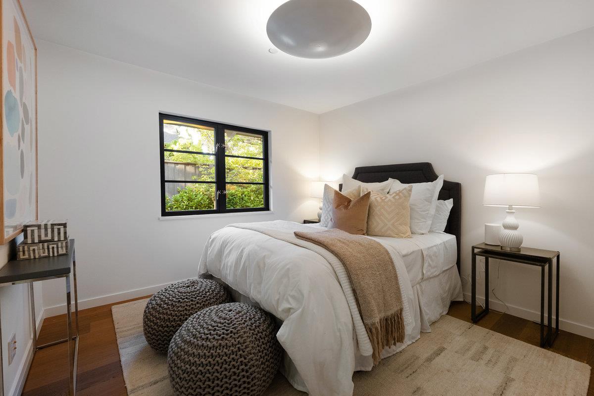 Detail Gallery Image 30 of 42 For 45 Kammerer Ct, Hillsborough,  CA 94010 - 5 Beds | 3/1 Baths