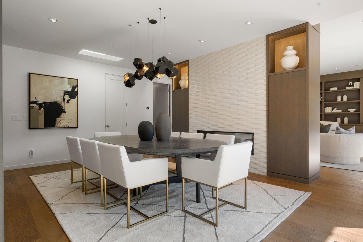Detail Gallery Image 9 of 42 For 45 Kammerer Ct, Hillsborough,  CA 94010 - 5 Beds | 3/1 Baths