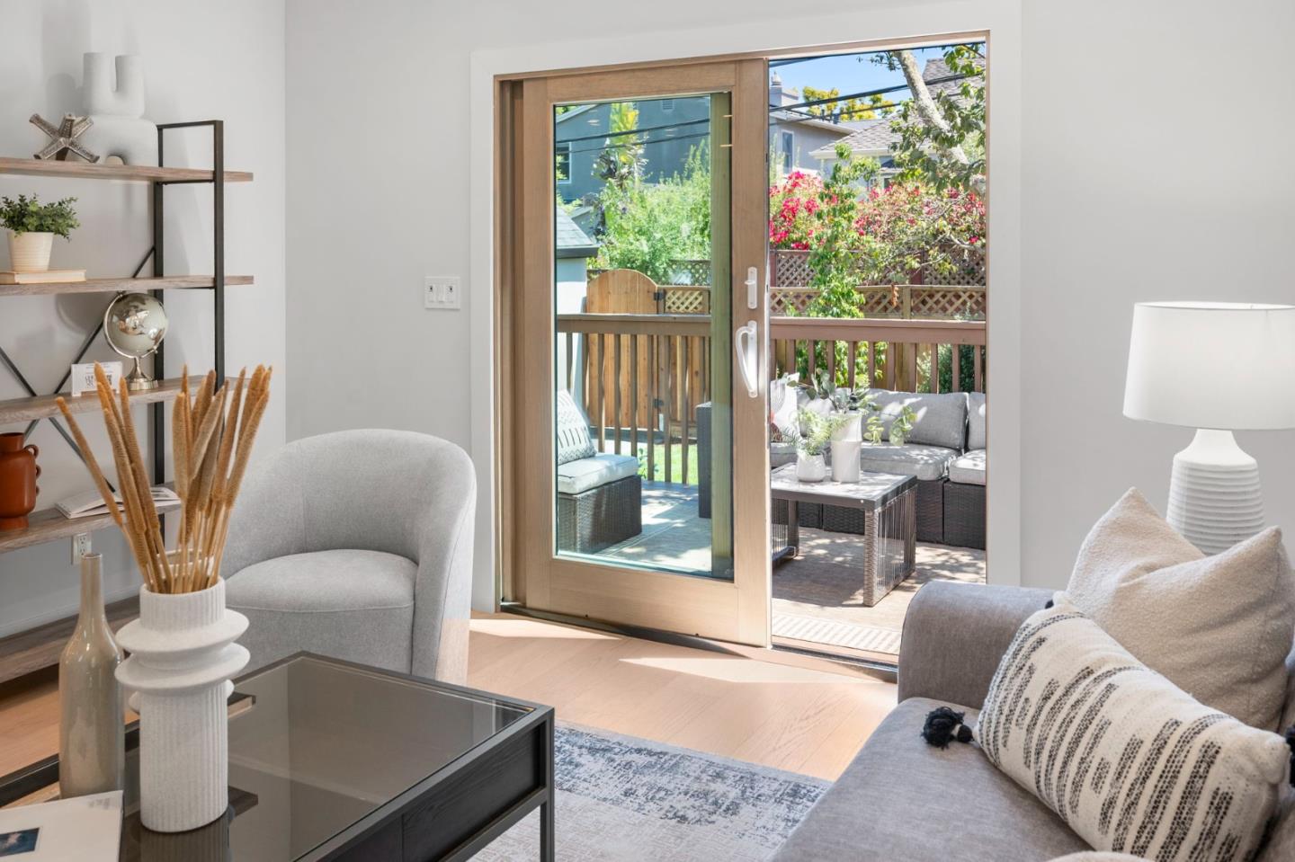 Detail Gallery Image 33 of 75 For 2205 Adeline Dr, Burlingame,  CA 94010 - 4 Beds | 3/1 Baths