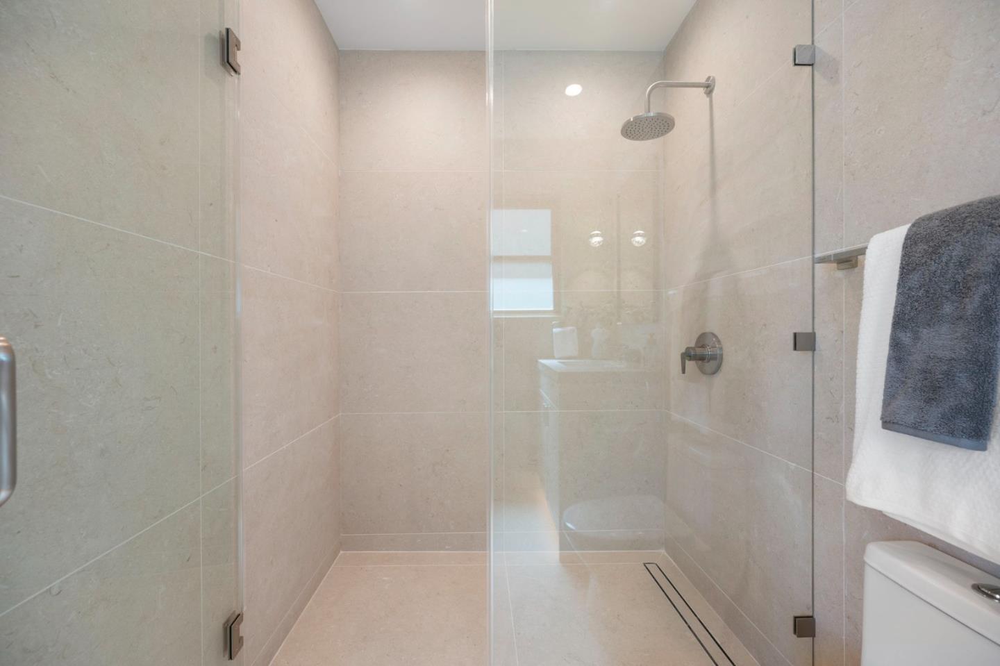 Detail Gallery Image 43 of 75 For 2205 Adeline Dr, Burlingame,  CA 94010 - 4 Beds | 3/1 Baths