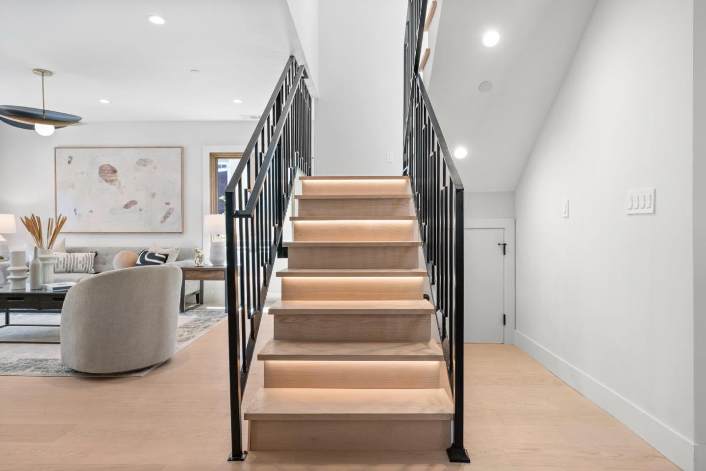 Detail Gallery Image 47 of 75 For 2205 Adeline Dr, Burlingame,  CA 94010 - 4 Beds | 3/1 Baths