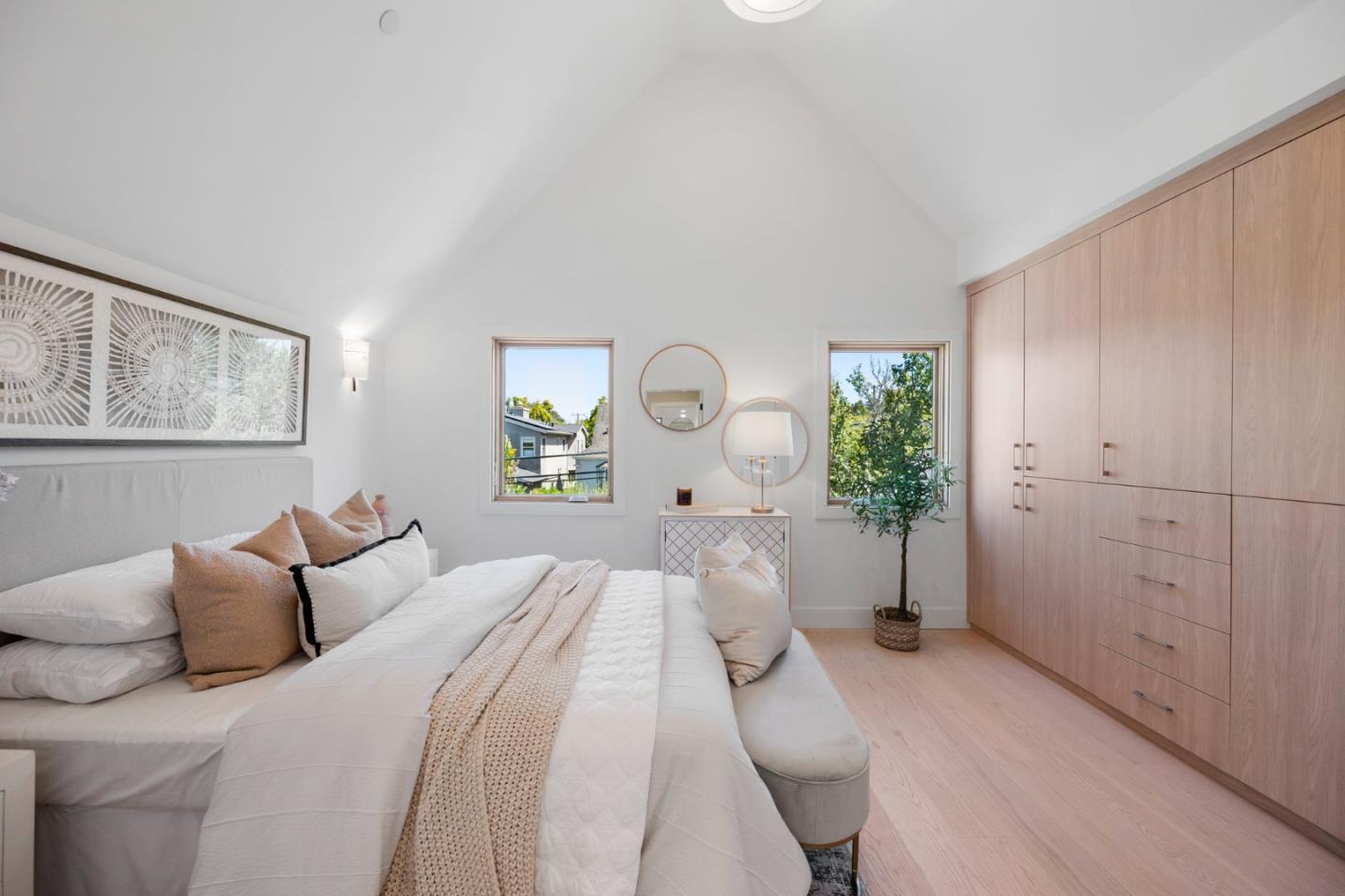 Detail Gallery Image 51 of 75 For 2205 Adeline Dr, Burlingame,  CA 94010 - 4 Beds | 3/1 Baths