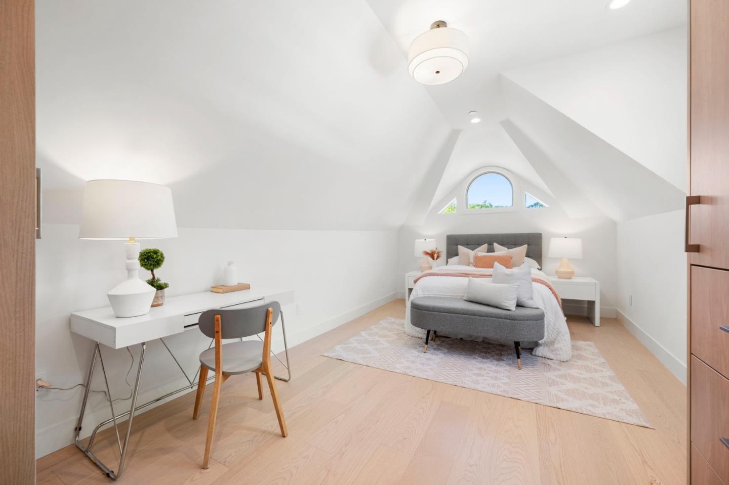 Detail Gallery Image 57 of 75 For 2205 Adeline Dr, Burlingame,  CA 94010 - 4 Beds | 3/1 Baths
